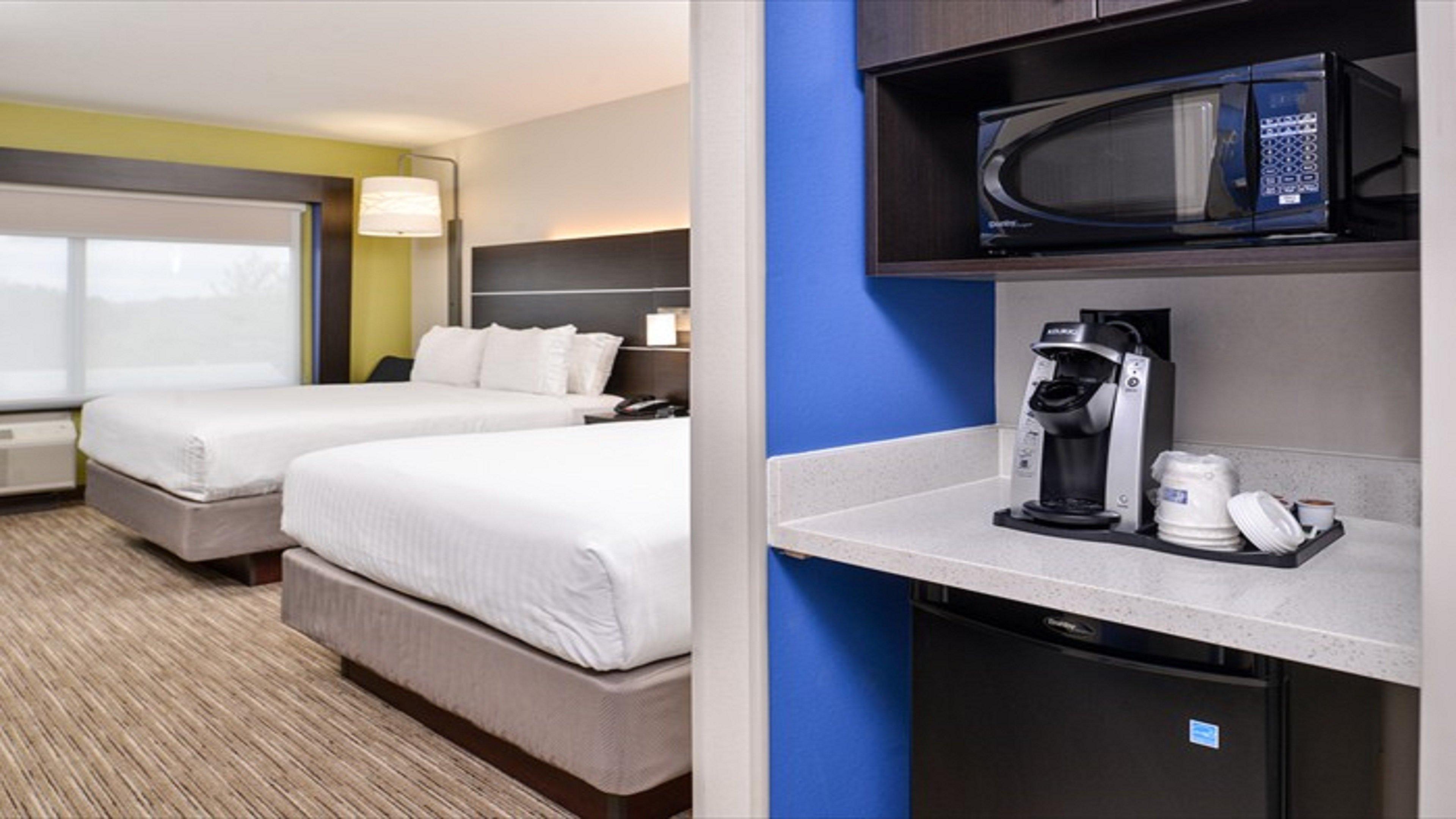 Holiday Inn Express & Suites - Parkersburg East By Ihg Ngoại thất bức ảnh