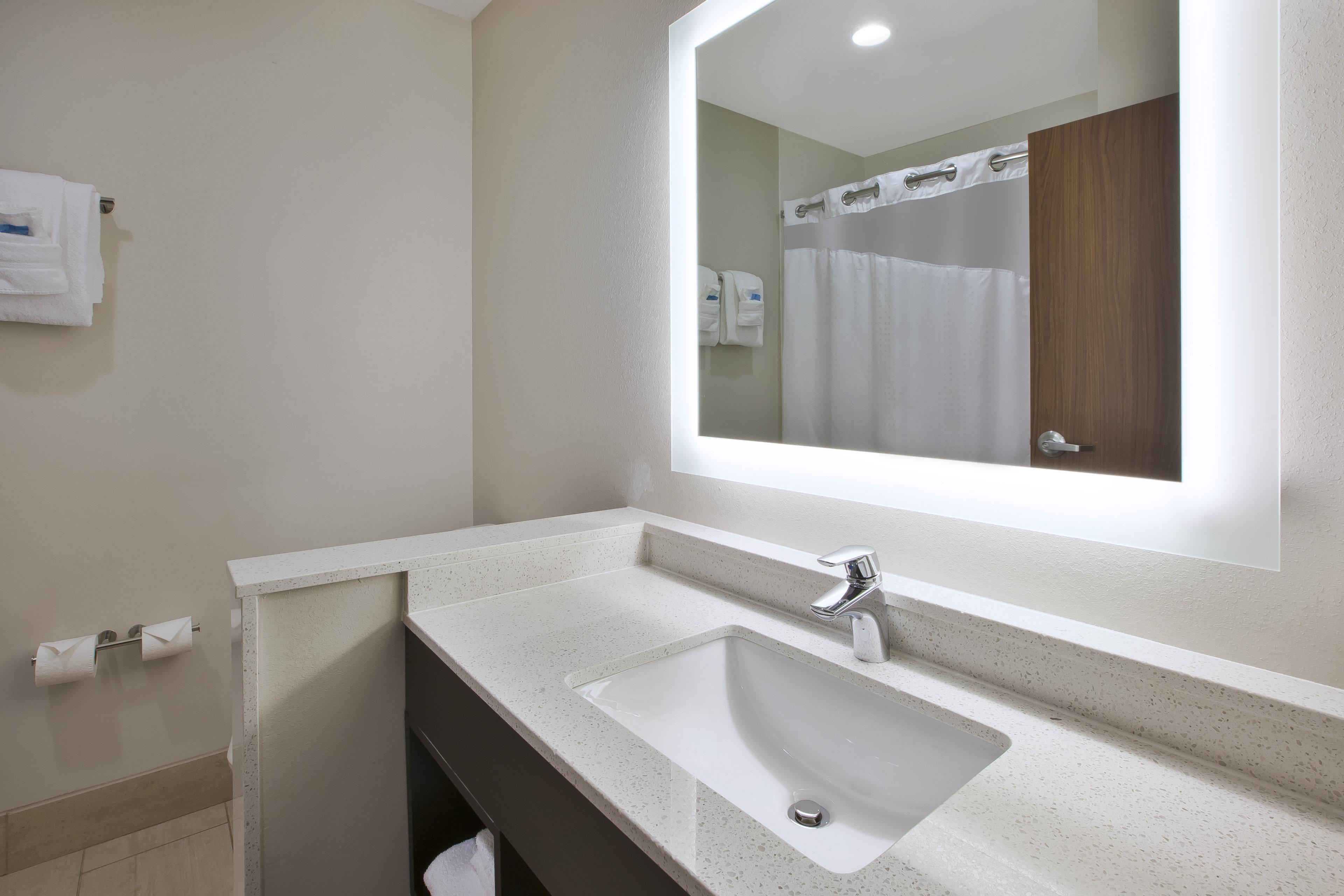 Holiday Inn Express & Suites - Parkersburg East By Ihg Ngoại thất bức ảnh