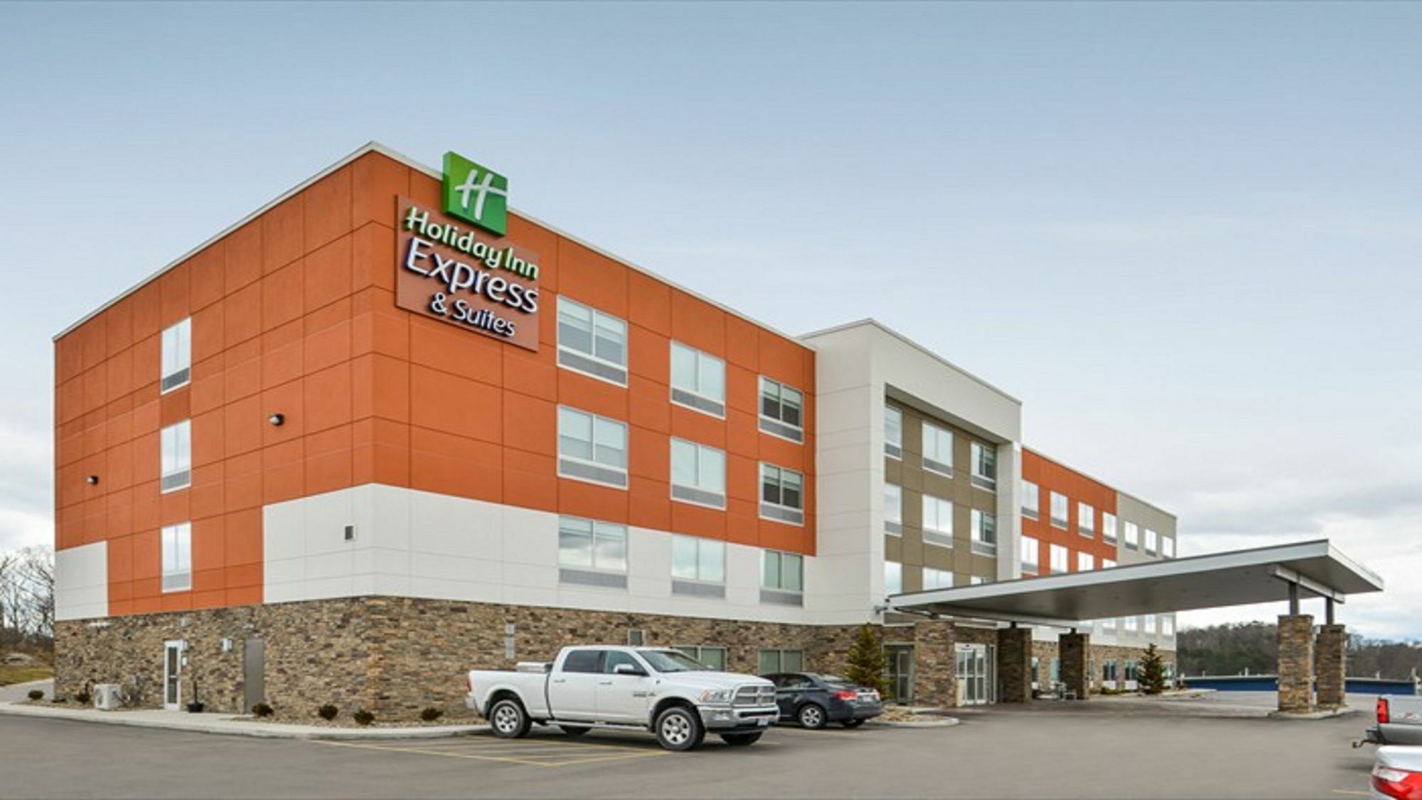 Holiday Inn Express & Suites - Parkersburg East By Ihg Ngoại thất bức ảnh